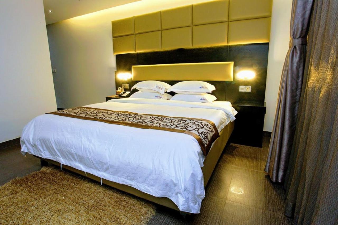 Galesia Hotel & Resort - Dhaka Exterior photo